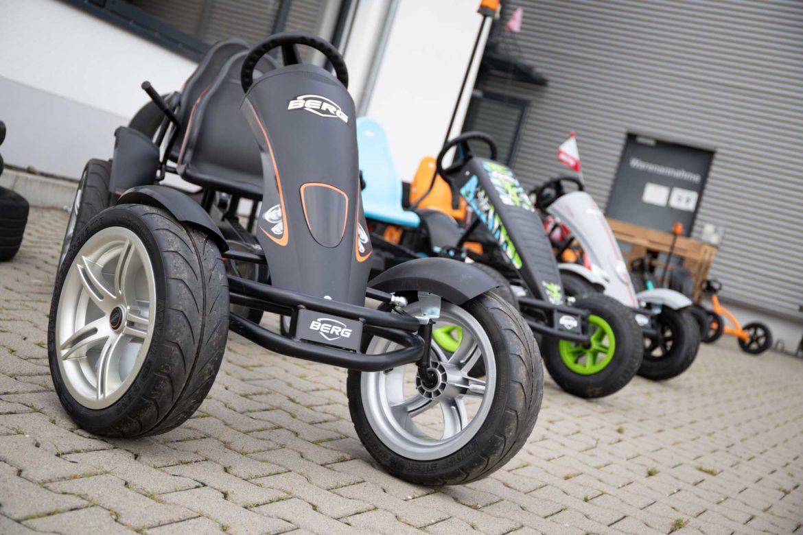 Berg Xxl Black Edition E Bfr Gokart Bringt Fahrspa Gokartwelt