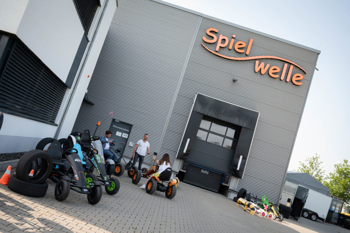 romrod-laedt-zum-testfahren-von-tollen-gokarts-ein+(76+von+79) BERG Gokart