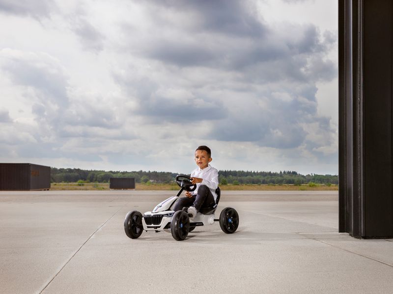 gokartwelt berg reppy pedalgokart kinder bmw BERG Reppy BMW Pedal-Gokart für Kinder ab 2 Jahre im Test