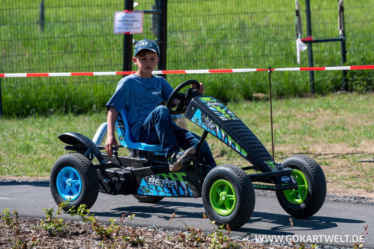gokartwelt berg gokart laufrad testrecke romrod eroeffnung 0932 To reminisce: Europas größte Teststrecke für Gokarts