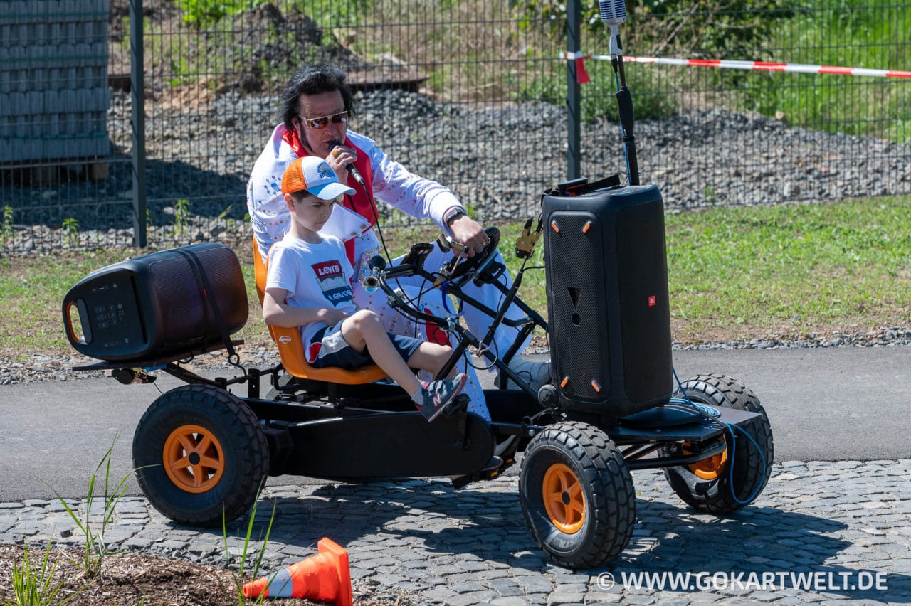 gokartwelt berg gokart laufrad testrecke romrod eroeffnung 0953 To reminisce: Europas größte Teststrecke für Gokarts