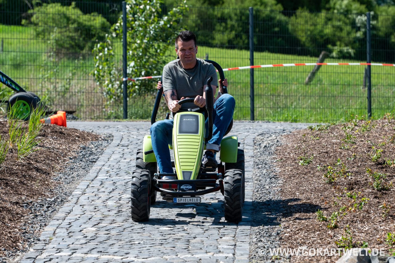 gokartwelt berg gokart laufrad testrecke romrod eroeffnung 1002 To reminisce: Europas größte Teststrecke für Gokarts