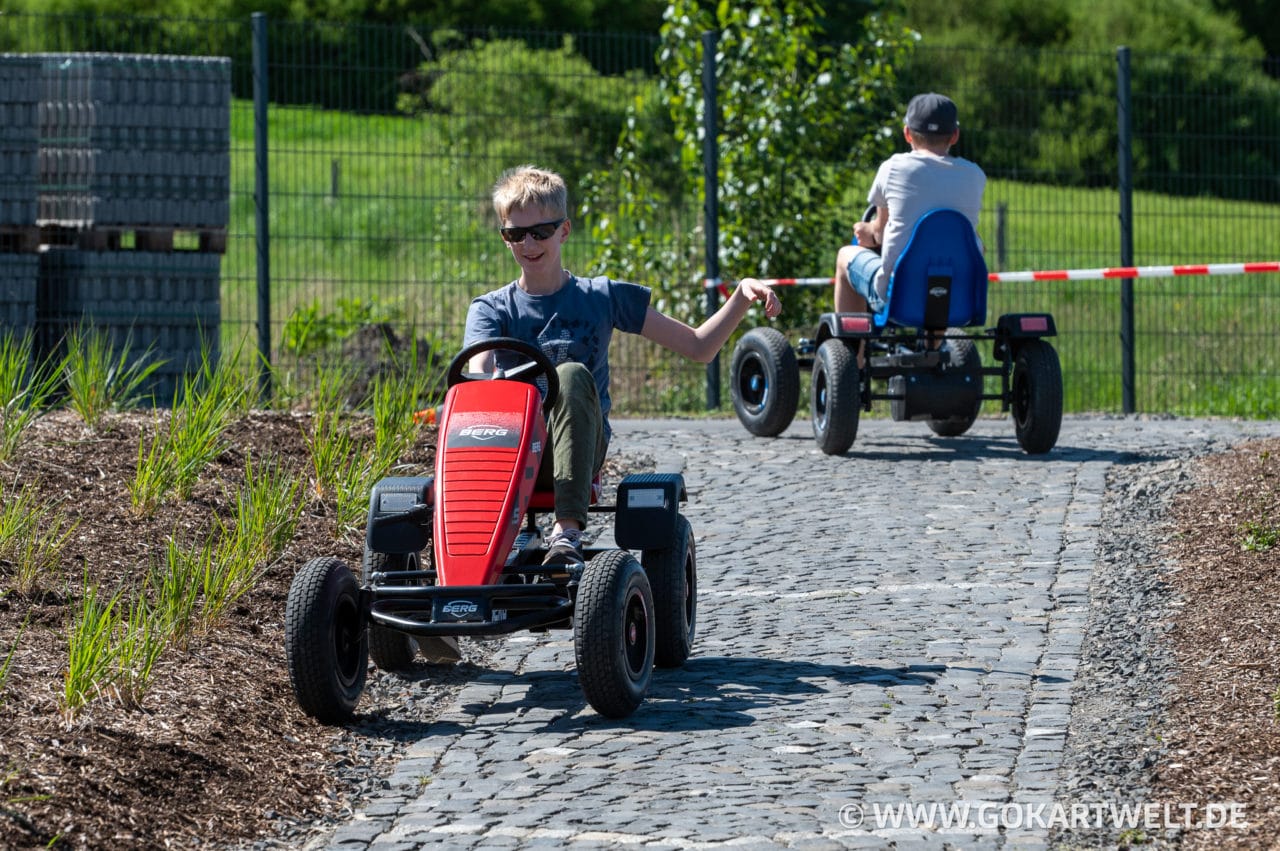 gokartwelt berg gokart laufrad testrecke romrod eroeffnung 1007 To reminisce: Europas größte Teststrecke für Gokarts