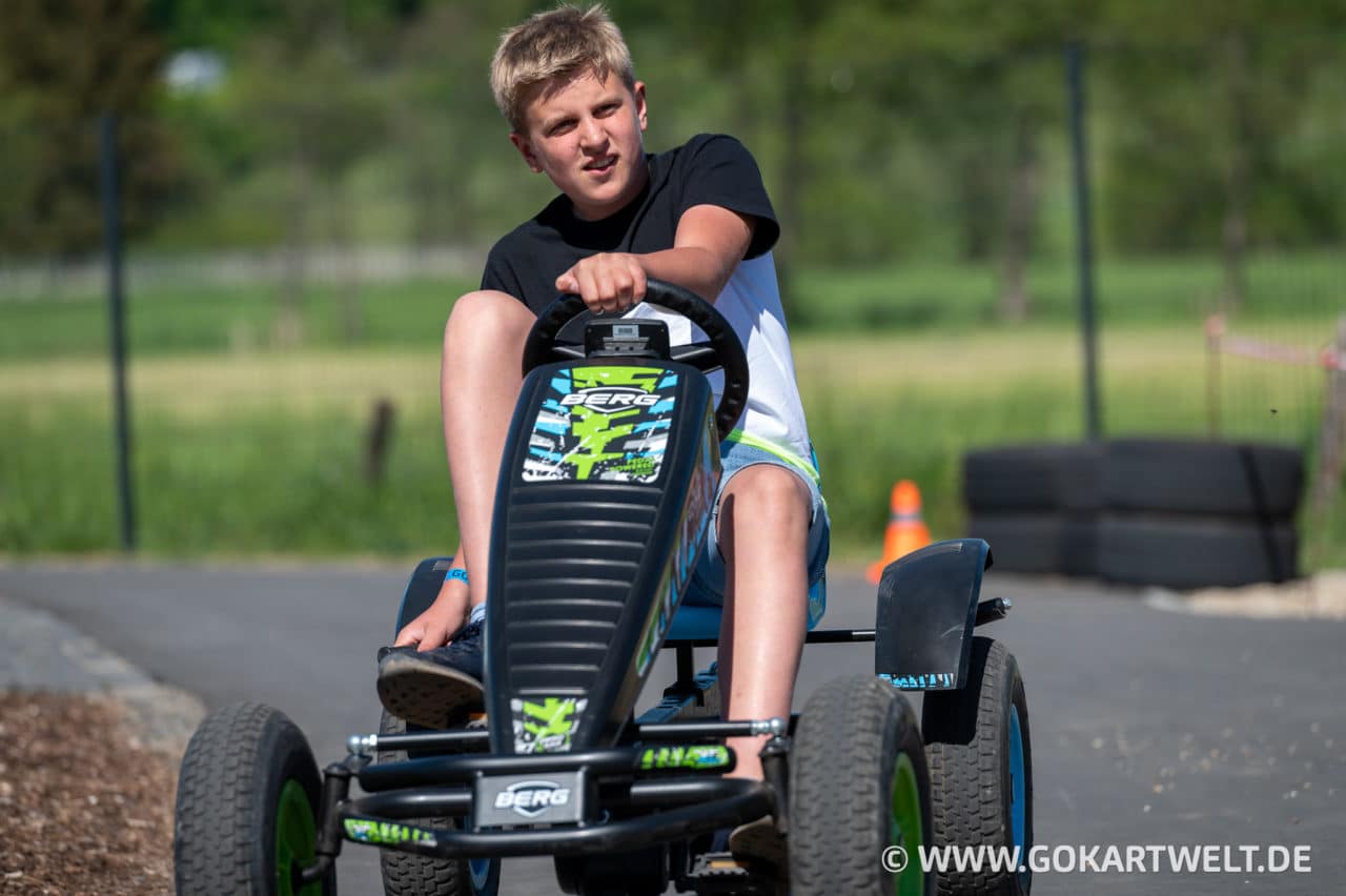 gokartwelt berg gokart laufrad testrecke romrod eroeffnung 1100 To reminisce: Europas größte Teststrecke für Gokarts