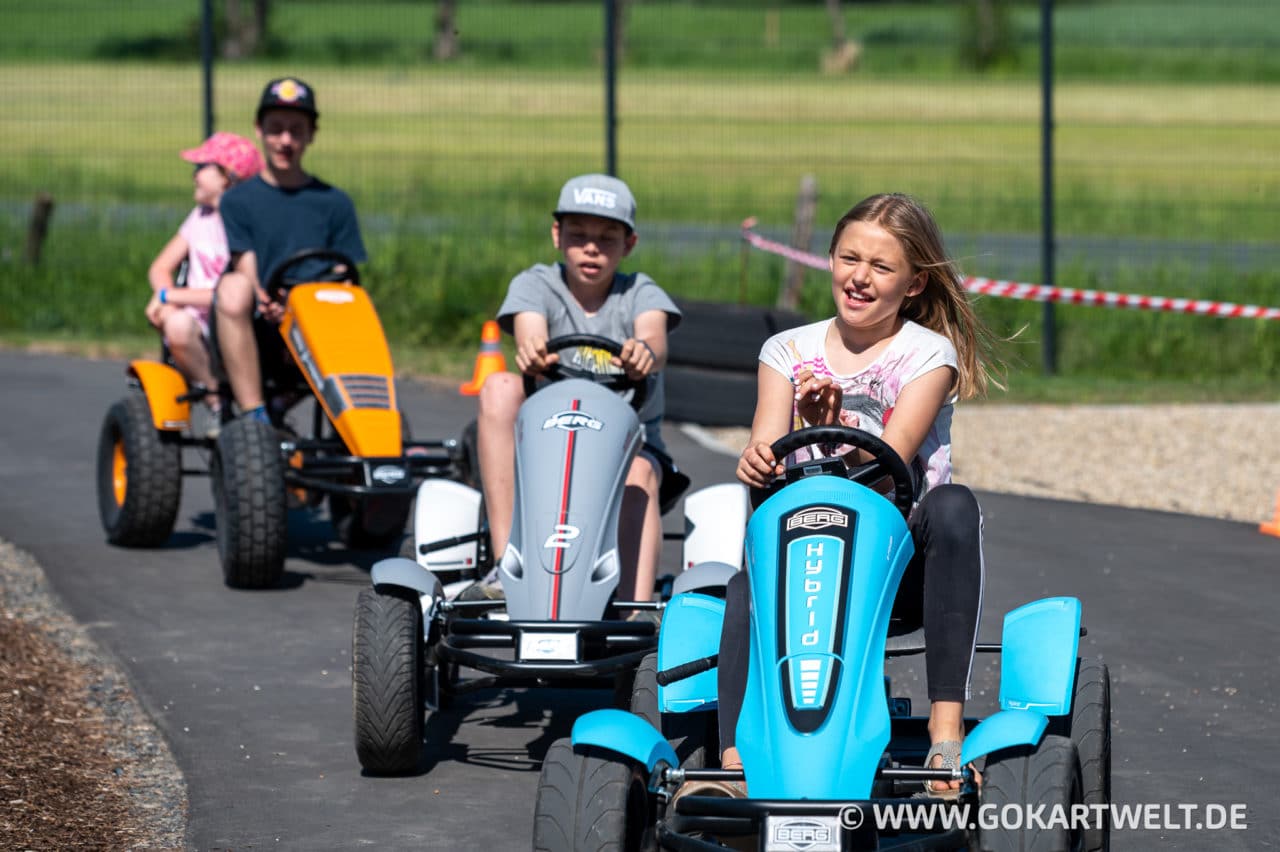 gokartwelt berg gokart laufrad testrecke romrod eroeffnung 1110 To reminisce: Europas größte Teststrecke für Gokarts