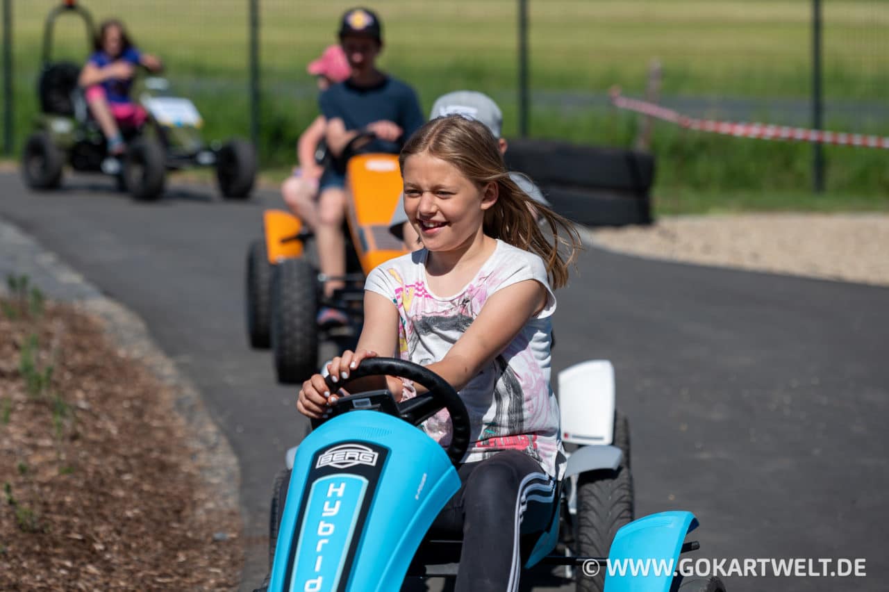 gokartwelt berg gokart laufrad testrecke romrod eroeffnung 1111 To reminisce: Europas größte Teststrecke für Gokarts