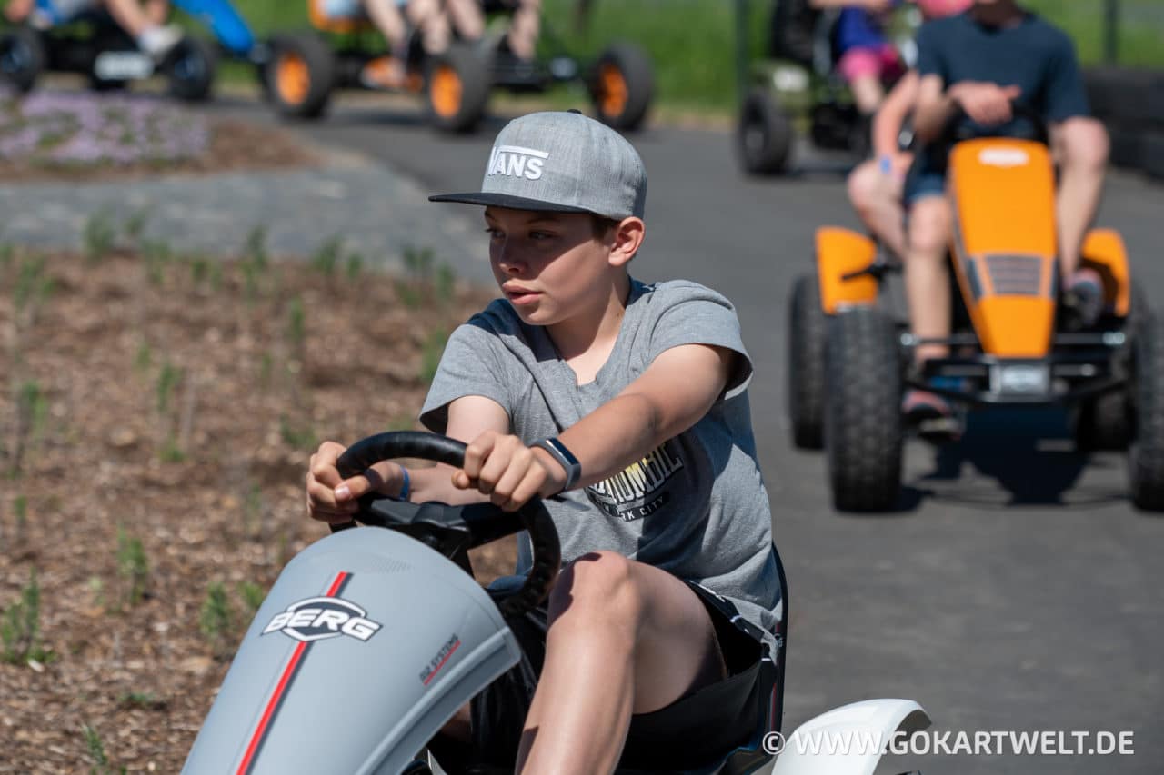 gokartwelt berg gokart laufrad testrecke romrod eroeffnung 1112 To reminisce: Europas größte Teststrecke für Gokarts