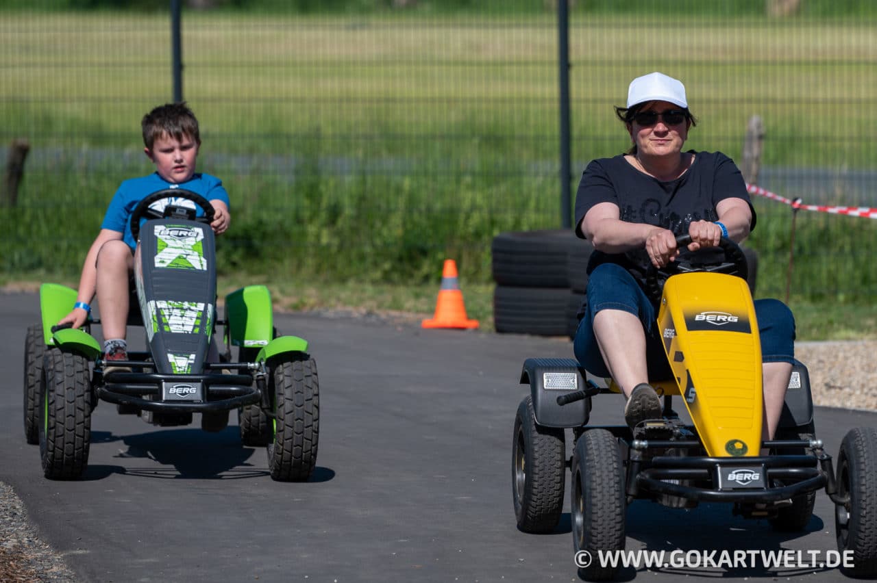 gokartwelt berg gokart laufrad testrecke romrod eroeffnung 1115 To reminisce: Europas größte Teststrecke für Gokarts