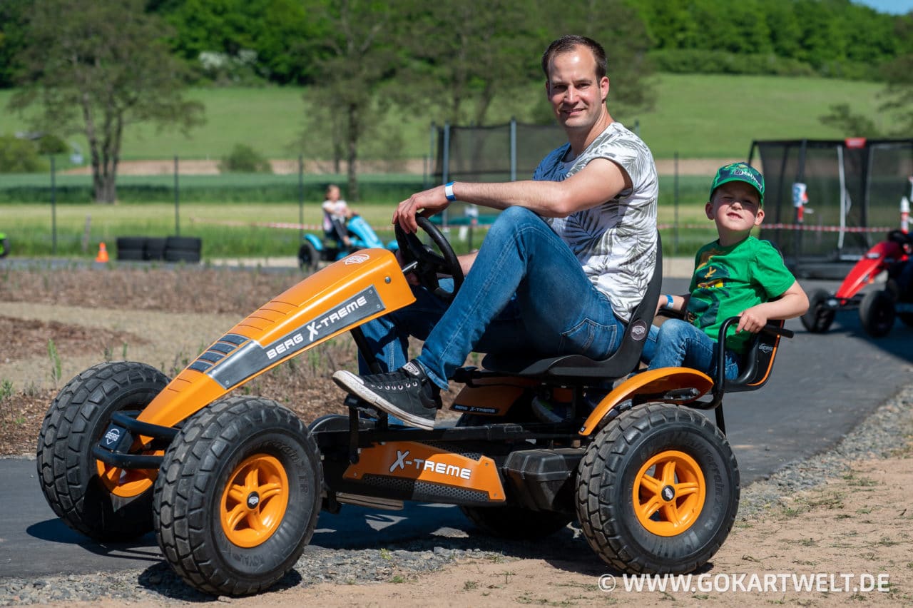 gokartwelt berg gokart laufrad testrecke romrod eroeffnung 1121 To reminisce: Europas größte Teststrecke für Gokarts
