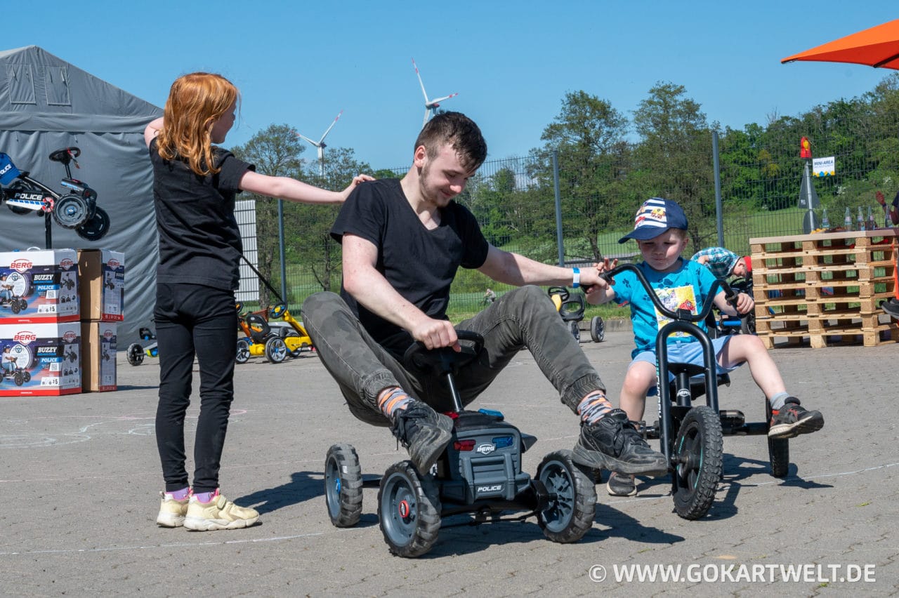 gokartwelt berg gokart laufrad testrecke romrod eroeffnung 1160 To reminisce: Europas größte Teststrecke für Gokarts