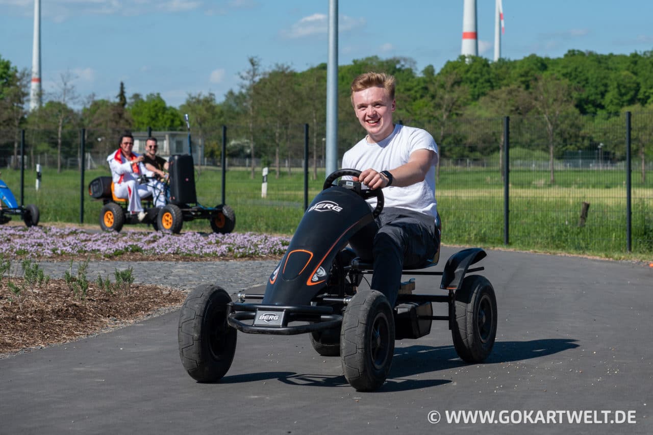 gokartwelt berg gokart laufrad testrecke romrod eroeffnung 1300 To reminisce: Europas größte Teststrecke für Gokarts