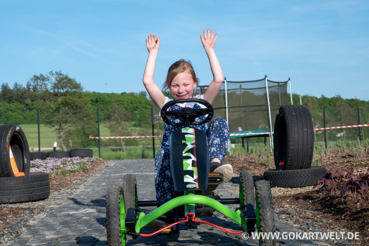 gokartwelt berg gokart laufrad testrecke romrod eroeffnung 1522 To reminisce: Europas größte Teststrecke für Gokarts